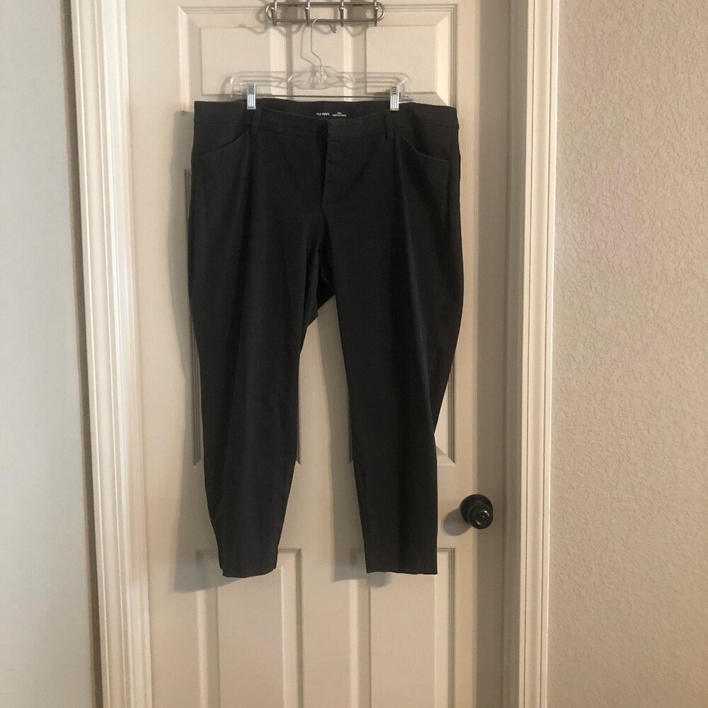 Old‎ Navy Pixie Secret Slim dark gray crop ankle pants w pockets sz 18 plus